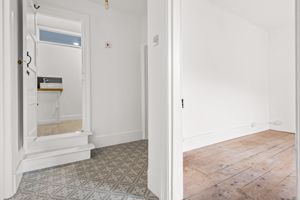 Photo 15- click for photo gallery